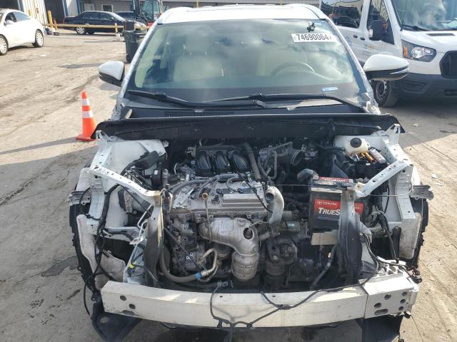 Photo 5 from auction – 2016 TOYOTA HIGHLANDER with VIN 5TDJKRFH8GS321257