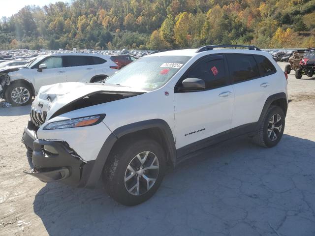 Photo 1 from auction – 2018 JEEP CHEROKEE T with VIN 1C4PJMBX0JD575173