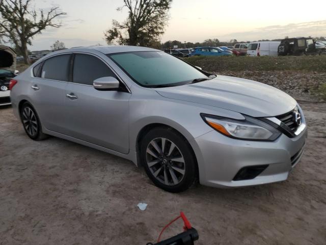 Photo 4 from auction – 2016 NISSAN ALTIMA 2.5 with VIN 1N4AL3AP1GC165238