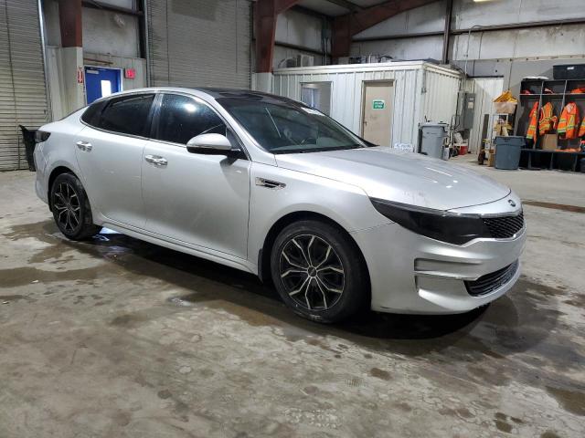 Photo 4 from auction – 2016 KIA OPTIMA EX with VIN 5XXGU4L37GG067221