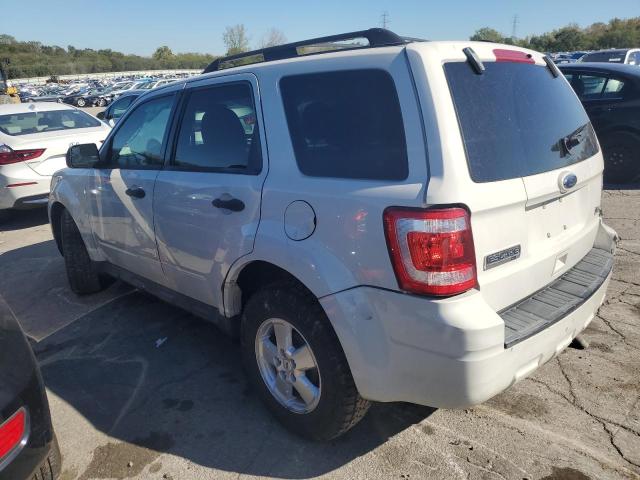 Photo 2 from auction – 2011 FORD ESCAPE XLS with VIN 1FMCU0C78BKA32143