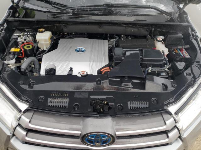 Photo 12 from auction – 2018 TOYOTA HIGHLANDER with VIN 5TDJGRFH8JS040942