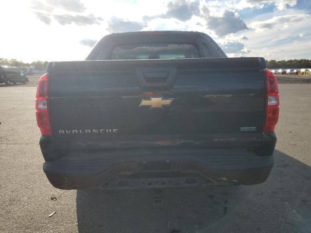 Photo 6 from auction – 2011 CHEVROLET AVALANCHE with VIN 3GNTKEE30BG243756