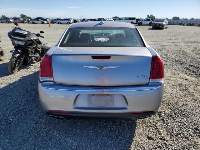 Photo 6 from auction – 2016 CHRYSLER 300C with VIN 2C3CCAEG8GH268708