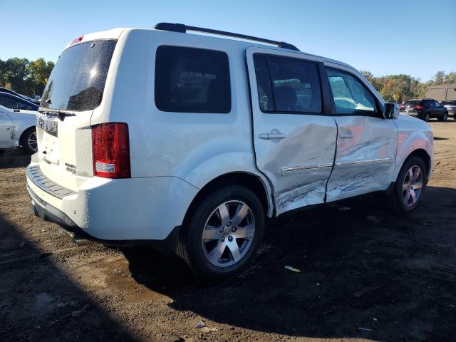 Photo 3 from auction – 2015 HONDA PILOT TOUR with VIN 5FNYF4H99FB040650