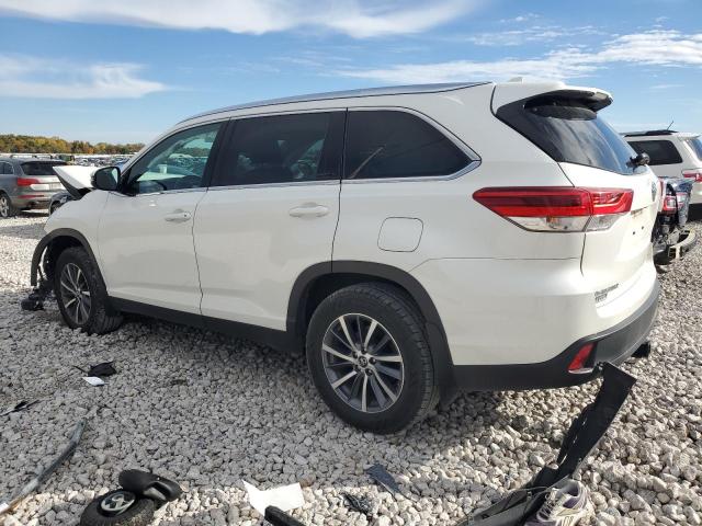 Photo 2 from auction – 2019 TOYOTA HIGHLANDER with VIN 5TDJZRFH4KS562754