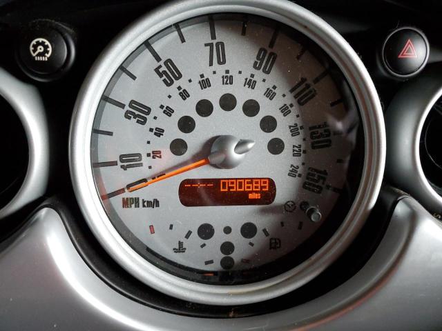 Photo 9 from auction – 2006 MINI COOPER with VIN WMWRC33596TJ75522
