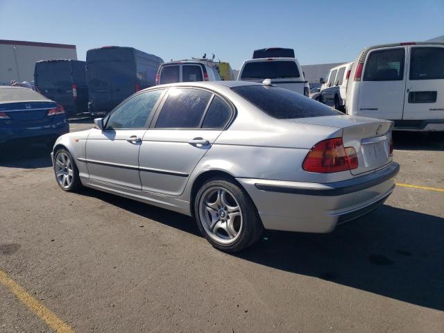 Photo 2 from auction – 2004 BMW 325 IS SUL with VIN WBAAZ33424KP89012