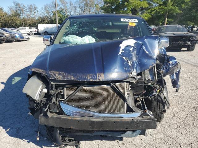 Photo 5 from auction – 2013 CHRYSLER TOWN & COU with VIN 2C4RC1CG6DR737437