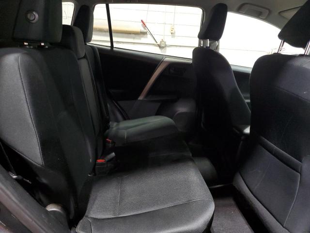 Photo 11 from auction – 2017 TOYOTA RAV4 LE with VIN 2T3BFREV6HW593211