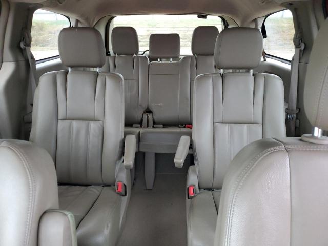Photo 10 from auction – 2013 CHRYSLER TOWN & COU with VIN 2C4RC1BG2DR792856