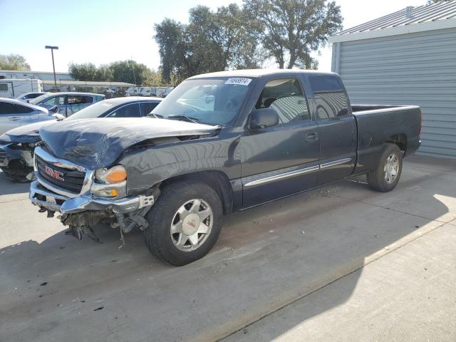 GMC NEW SIERRA 2005 with VIN 2GTEC19T851365618 - Photo from auction