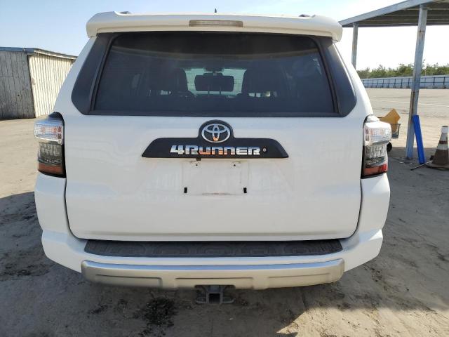 Photo 6 from auction – 2017 TOYOTA 4RUNNER SR with VIN JTEBU5JR6H5479185