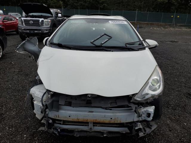 Photo 5 from auction – 2015 TOYOTA PRIUS C with VIN JTDKDTB31F1113089