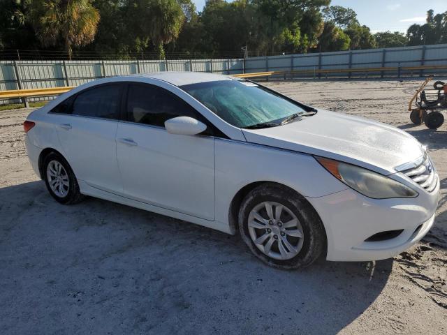 Photo 4 from auction – 2013 HYUNDAI SONATA GLS with VIN 5NPEB4AC9DH541248