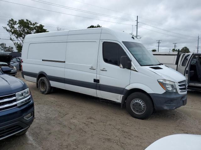 Photo 4 from auction – 2016 MERCEDES-BENZ SPRINTER 3 with VIN WD3PF4CC0GP228215