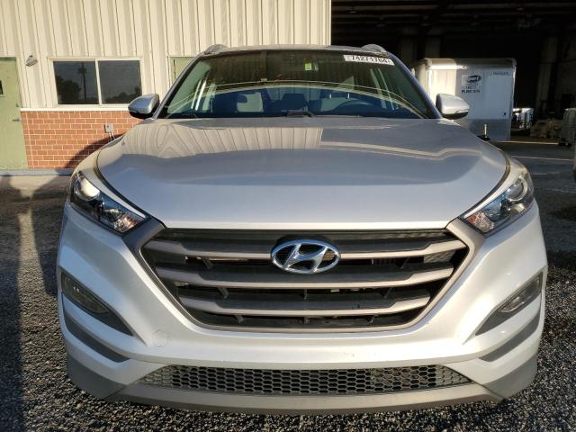 Photo 5 from auction – 2016 HYUNDAI TUCSON LIM with VIN KM8J33A20GU161167