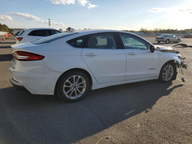 Photo 3 from auction – 2019 FORD FUSION SE with VIN 3FA6P0LU8KR192040