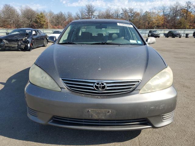 Photo 5 from auction – 2005 TOYOTA CAMRY LE with VIN 4T1BE32K05U531558
