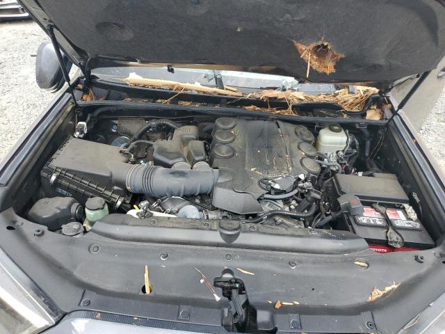 Photo 11 from auction – 2019 TOYOTA 4RUNNER SR with VIN JTEBU5JR4K5726128