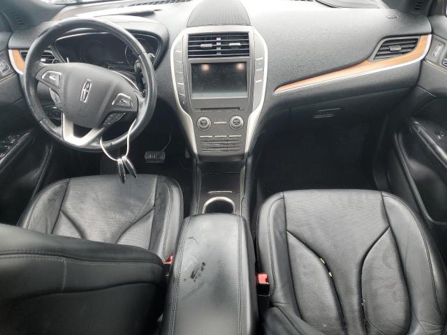 Photo 8 from auction – 2017 LINCOLN MKC RESERV with VIN 5LMCJ3D93HUL35187