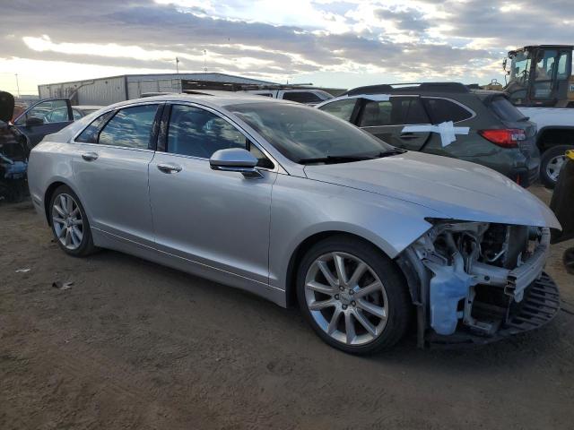 Photo 4 from auction – 2016 LINCOLN MKZ with VIN 3LN6L2J95GR617653