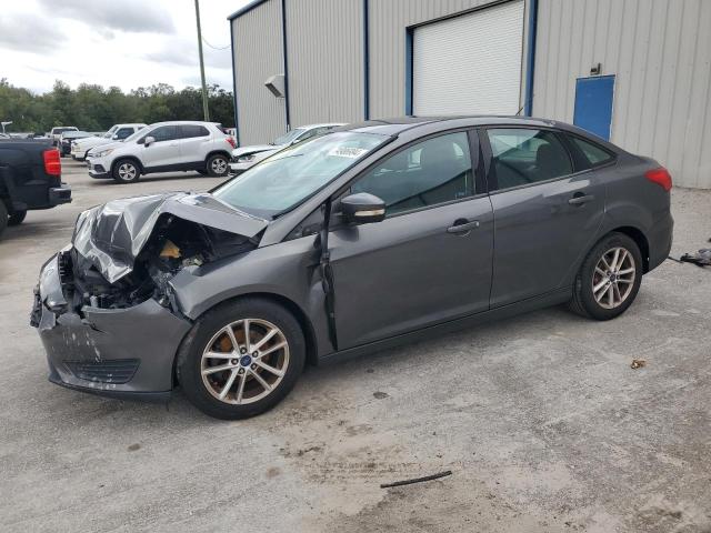 FORD FOCUS SE 2015 with VIN 1FADP3F21FL296246 - Photo from auction