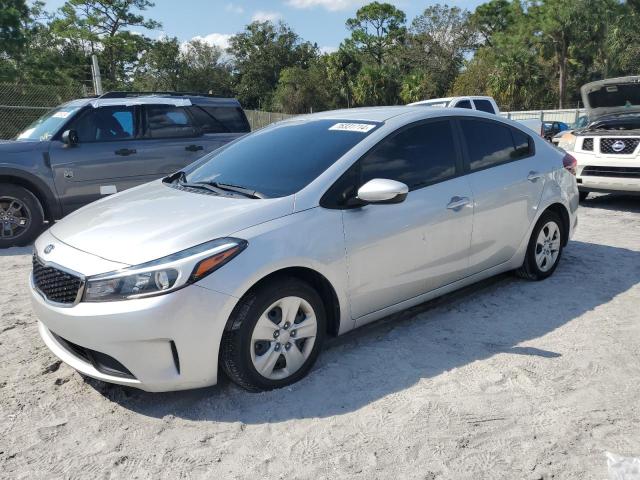 Photo 1 from auction – 2017 KIA FORTE LX with VIN 3KPFK4A73HE075947