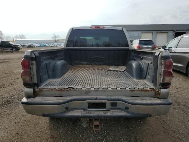 Photo 6 from auction – 2003 CHEVROLET SILVERADO with VIN 1GCEK19TX3E193543