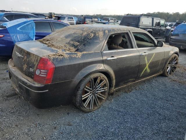Photo 3 from auction – 2010 CHRYSLER 300 TOURIN with VIN 2C3CA4CD4AH148105