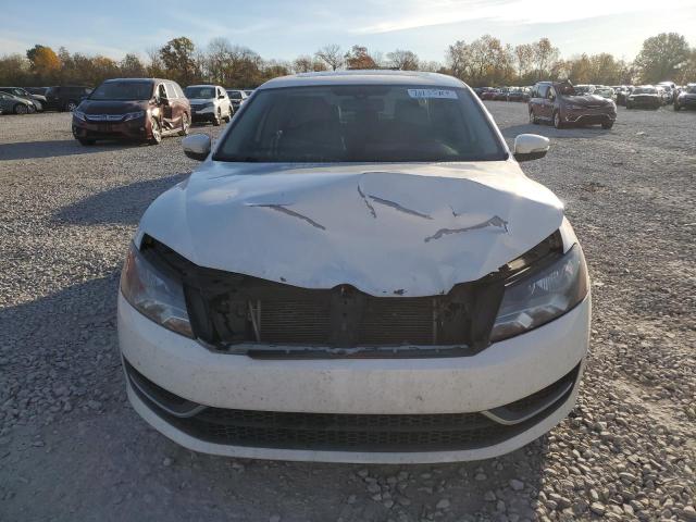 Photo 5 from auction – 2014 VOLKSWAGEN PASSAT SE with VIN 1VWBN7A38EC024724