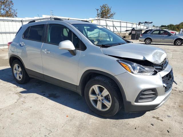 Photo 4 from auction – 2021 CHEVROLET TRAX 1LT with VIN KL7CJLSB6MB331733