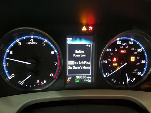 Photo 9 from auction – 2018 TOYOTA RAV4 ADVEN with VIN 2T3RFREV4JW810193