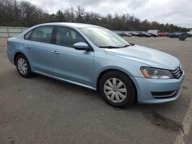 Photo 4 from auction – 2012 VOLKSWAGEN PASSAT S with VIN 1VWAP7A3XCC042001