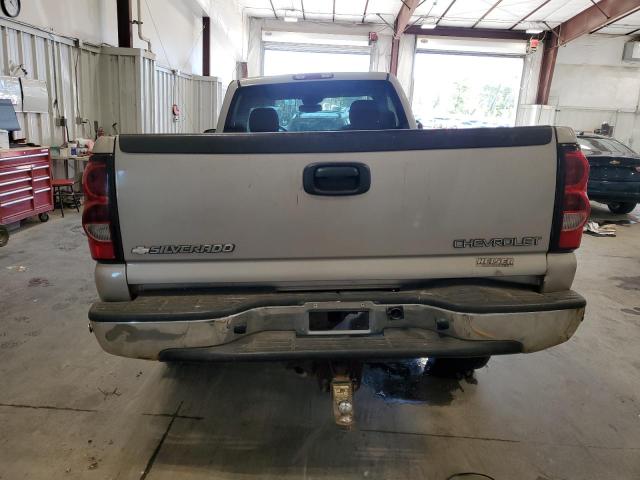 Photo 6 from auction – 2004 CHEVROLET SILVERADO with VIN 1GCHC24U24E162756