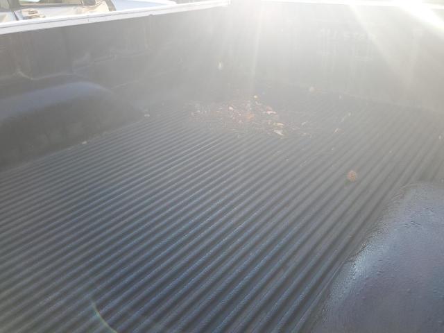 Photo 10 from auction – 1999 CHEVROLET SILVERADO with VIN 1GCEK14T5XE221407