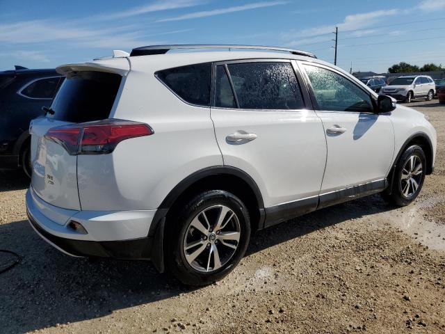 Photo 3 from auction – 2018 TOYOTA RAV4 ADVEN with VIN JTMRFREV8JJ183528