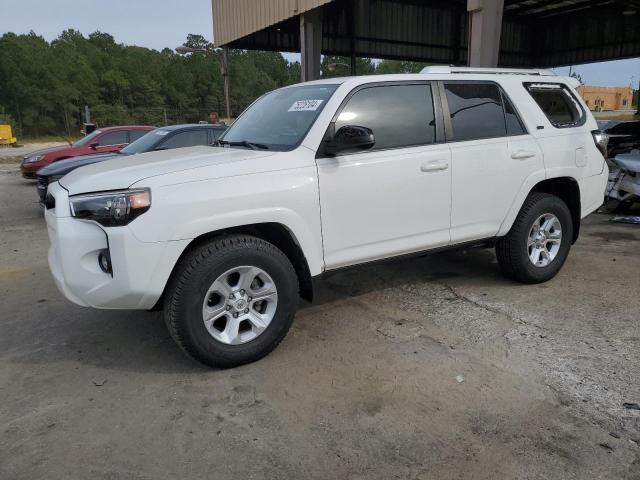 TOYOTA 4RUNNER SR 2018 with VIN JTEZU5JR6J5190361 - Photo from auction