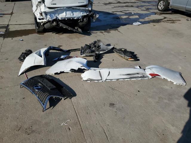 Photo 12 from auction – 2016 LEXUS IS 200T with VIN JTHBA1D25G5019274