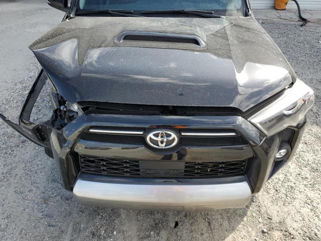 Photo 12 from auction – 2021 TOYOTA 4RUNNER SR with VIN JTERU5JR3M5906881