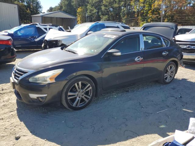 NISSAN ALTIMA 3.5 2014 with VIN 1N4BL3AP2EC297300 - Photo from auction