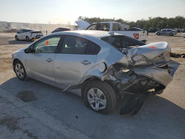 Photo 2 from auction – 2017 KIA FORTE LX with VIN 3KPFK4A74HE038308