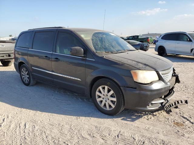 Photo 4 from auction – 2013 CHRYSLER TOWN & COU with VIN 2C4RC1BG6DR696910