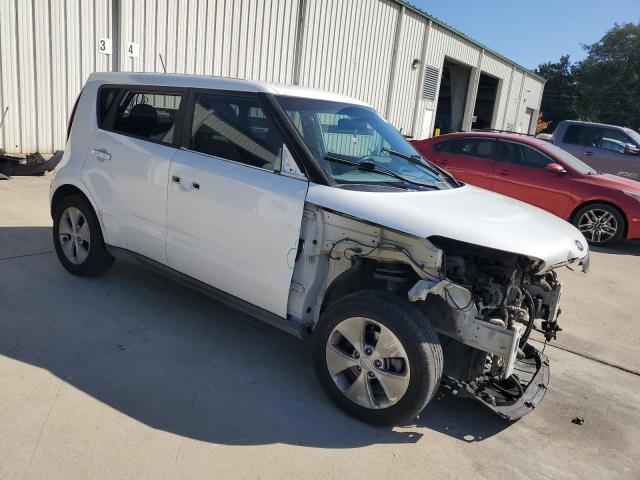 Photo 4 from auction – 2015 KIA SOUL with VIN KNDJN2A26F7130477