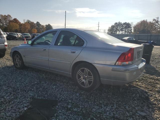 Photo 2 from auction – 2005 VOLVO S60 2.5T with VIN YV1RS592552444466