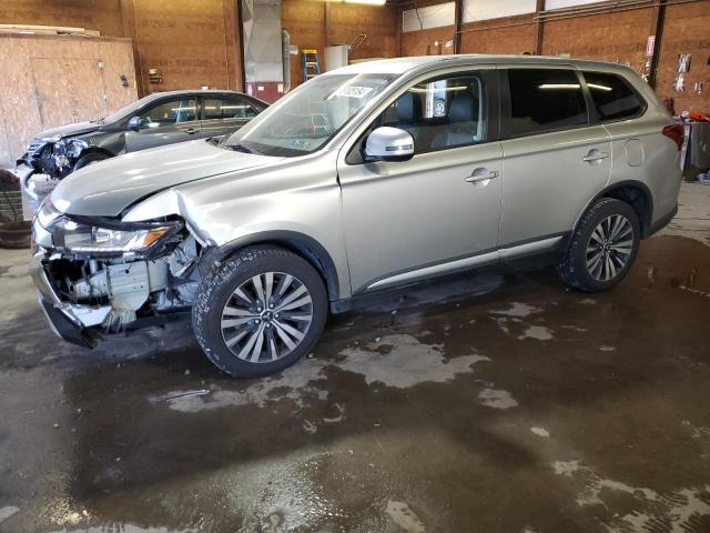 MITSUBISHI OUTLANDER 2019 with VIN JA4AZ3A38KZ041134 - Photo from auction