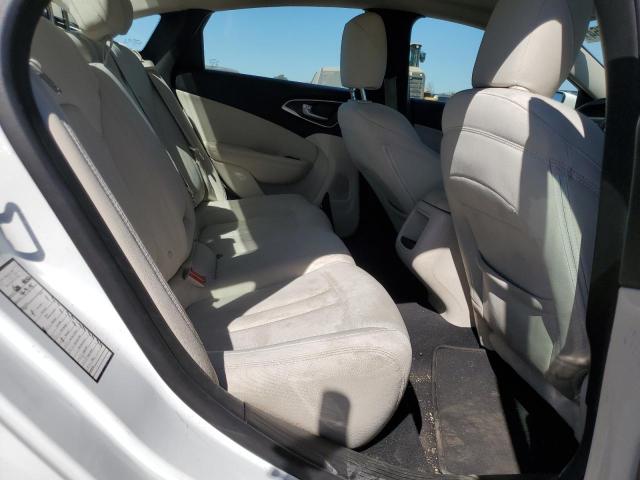 Photo 10 from auction – 2015 CHRYSLER 200 LIMITE with VIN 1C3CCCAB7FN679836