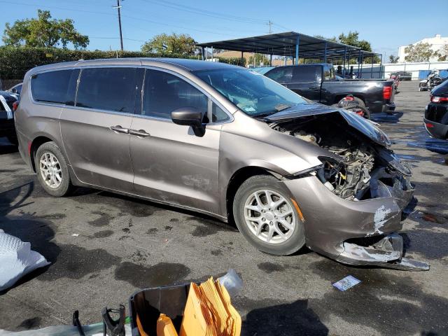 Photo 4 from auction – 2017 CHRYSLER PACIFICA L with VIN 2C4RC1CGXHR771886