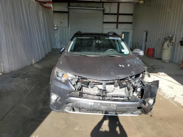 Photo 5 from auction – 2017 TOYOTA RAV4 HV LE with VIN JTMRJREV2HD089216