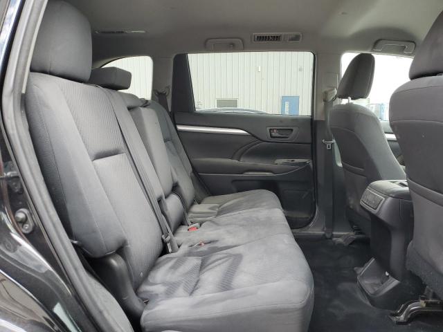 Photo 11 from auction – 2016 TOYOTA HIGHLANDER with VIN 5TDZARFHXGS018938